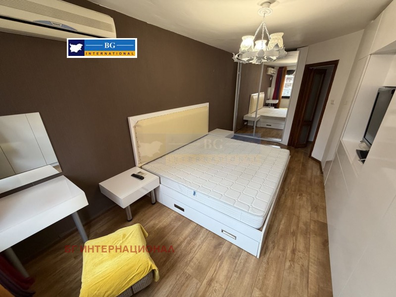 Продава 3-СТАЕН, гр. Бургас, Възраждане, снимка 7 - Апартаменти - 53294388