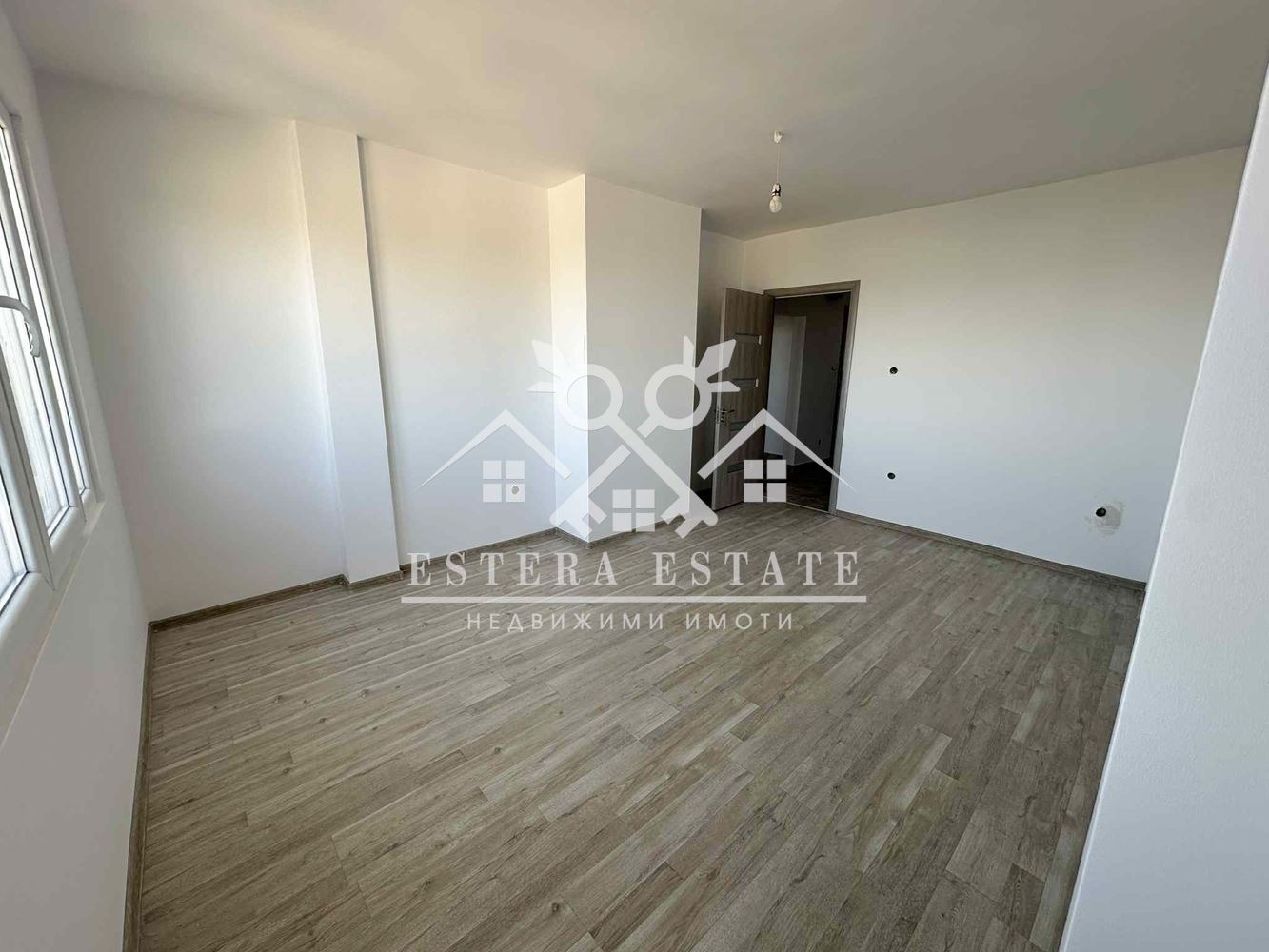 Продава 3-СТАЕН, гр. Шумен, Херсон, снимка 2 - Апартаменти - 50900082
