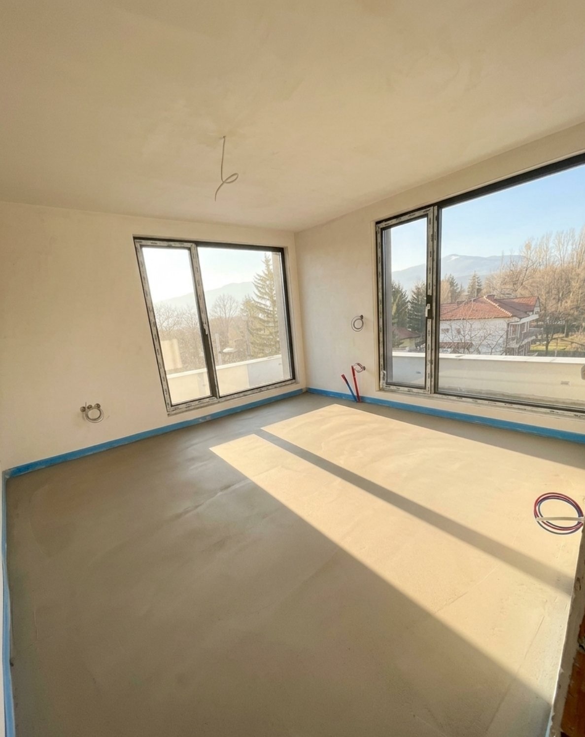 Продава КЪЩА, гр. София, м-т Камбаните, снимка 2 - Къщи - 53871235