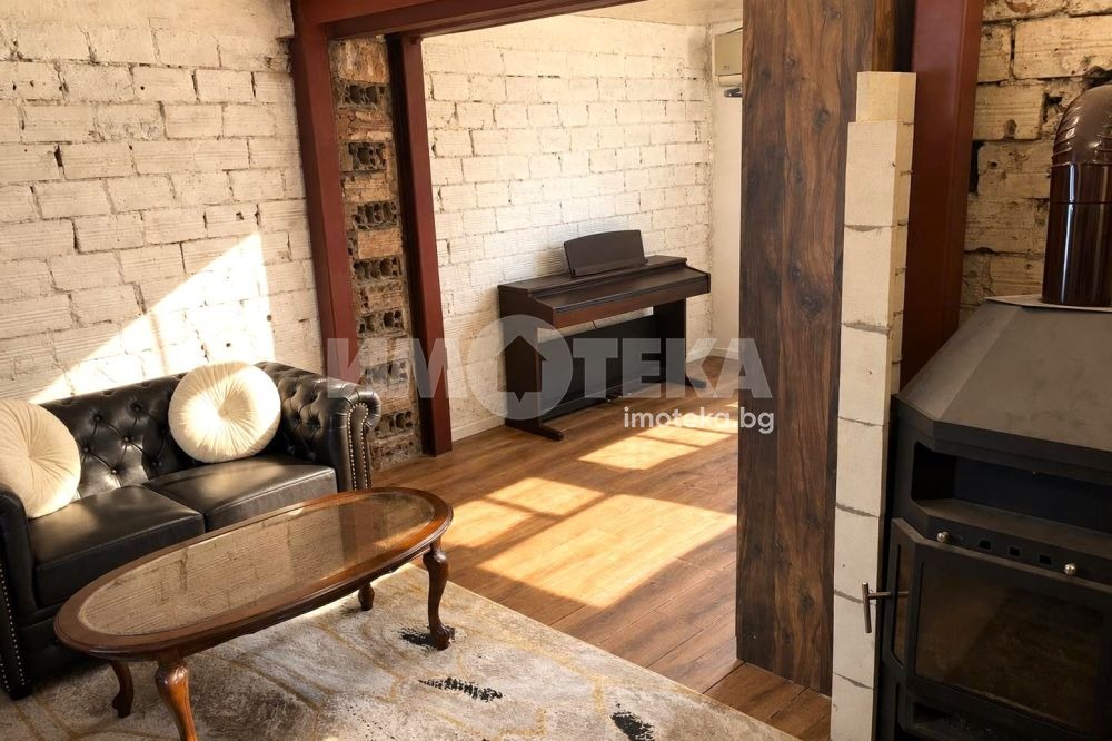 Продава КЪЩА, гр. София, с. Лозен, снимка 2 - Къщи - 55693788