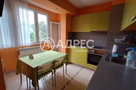 1 chambre Krasno selo, Sofia