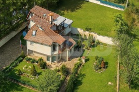 Hus Vinitsa, Varna