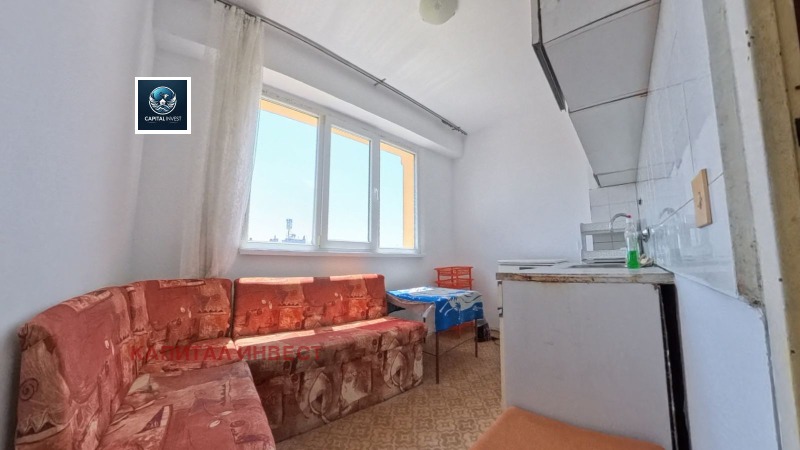 Продава  2-стаен град Разград , Орел , 64 кв.м | 62570609 - изображение [3]