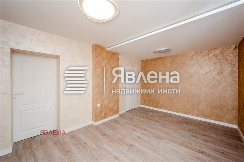 Продава 3-СТАЕН, гр. София, Борово, снимка 4 - Апартаменти - 53037488