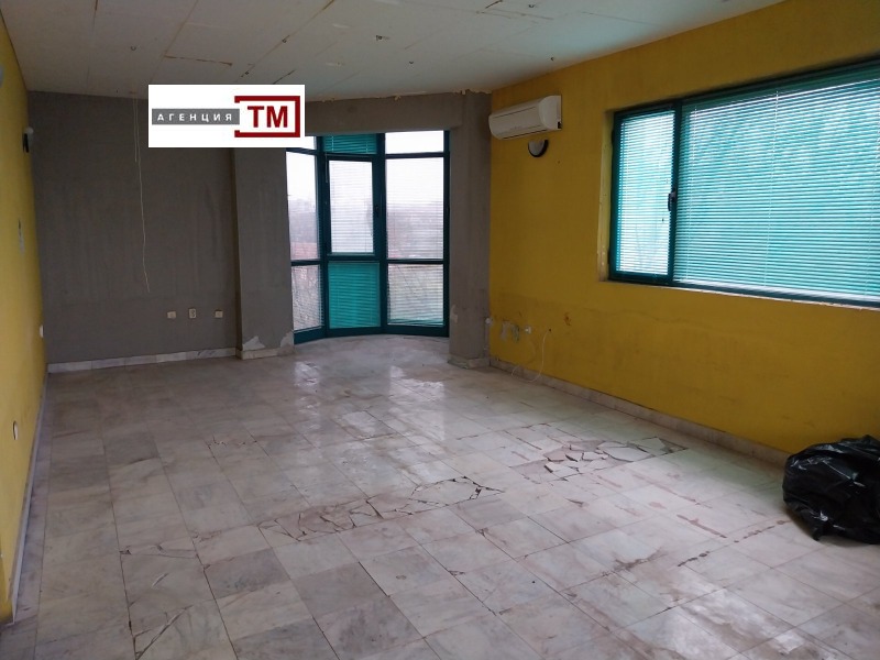 Продава ПРОМ. ПОМЕЩЕНИЕ, гр. Раднево, област Стара Загора, снимка 8 - Производствени сгради - 53191568