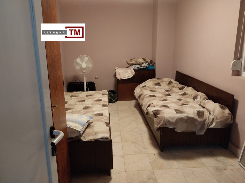 Продава ПРОМ. ПОМЕЩЕНИЕ, гр. Раднево, област Стара Загора, снимка 6 - Производствени сгради - 53191568