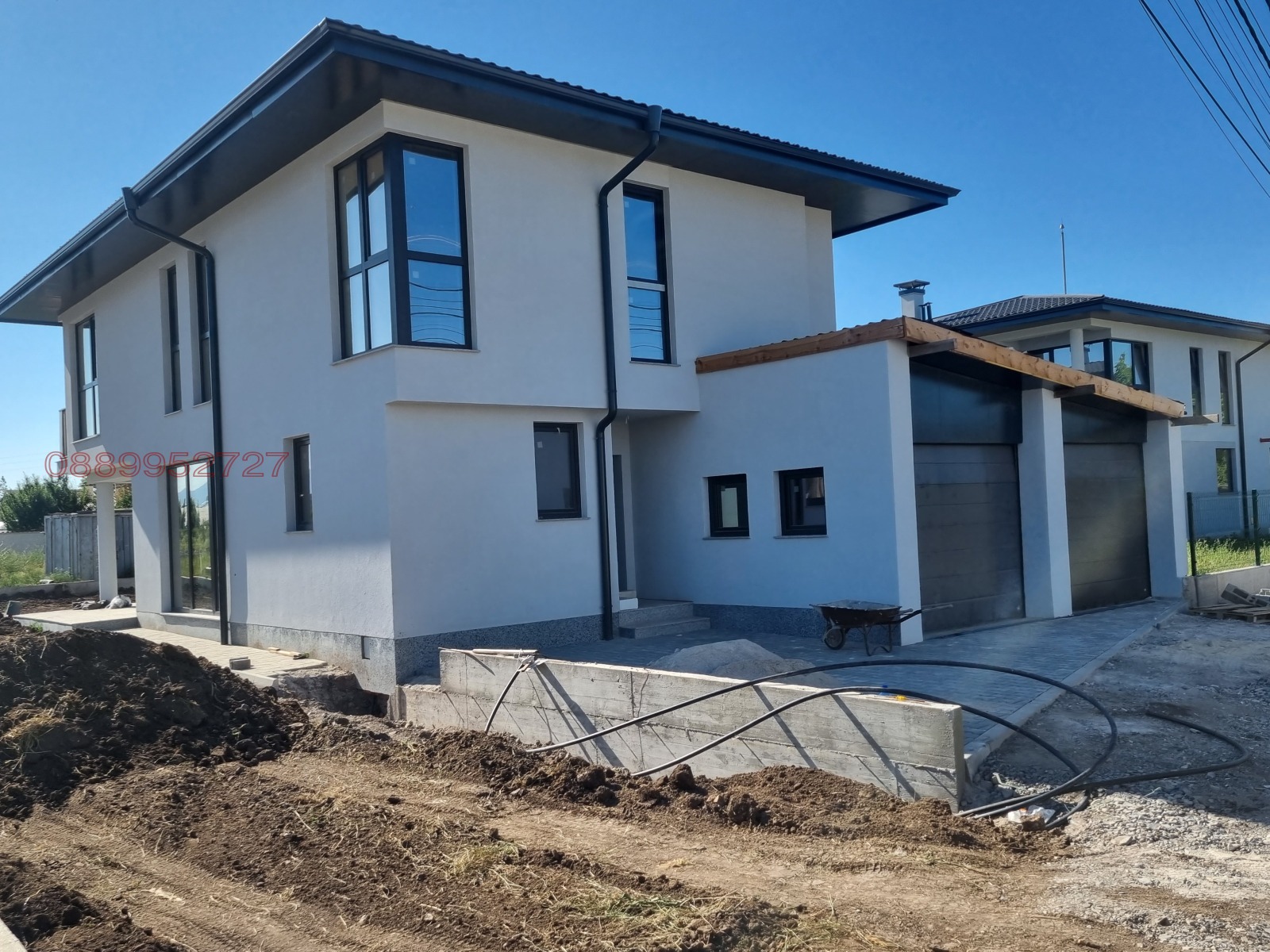 Продава КЪЩА, с. Равно поле, област София област