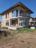 Продава КЪЩА, област София, с. Равно поле • 390000 € • 69406873 8