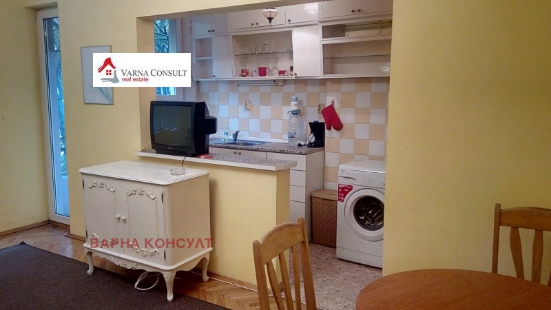 Продава  2-стаен град Варна , ВИНС-Червен площад , 58 кв.м | 54482038