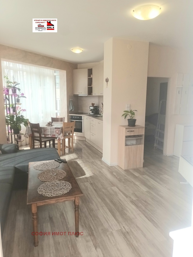 Продава 2-СТАЕН, гр. София, Гео Милев, снимка 2 - Апартаменти - 53535280