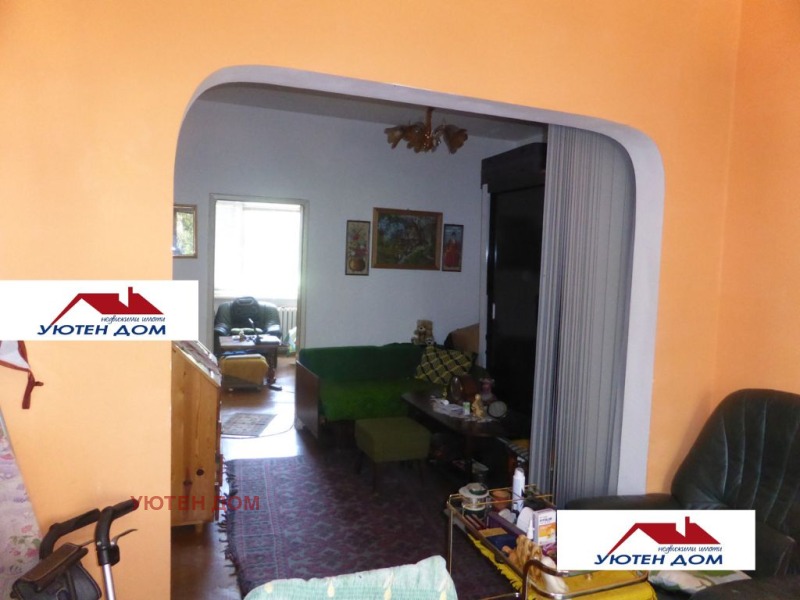 Na prodej  2 ložnice Šumen , Voenno učilište , 75 m2 | 64591393 - obraz [4]