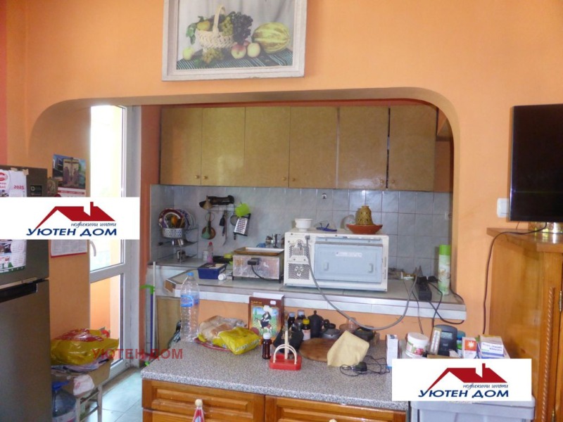 Na prodej  2 ložnice Šumen , Voenno učilište , 75 m2 | 64591393 - obraz [3]