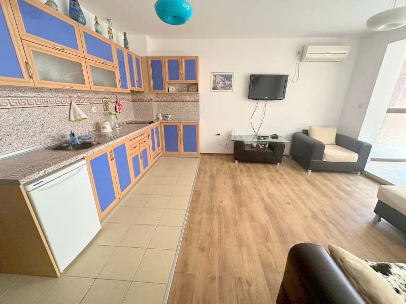 Продава 3-СТАЕН, гр. Поморие, област Бургас, снимка 3 - Апартаменти - 52613147