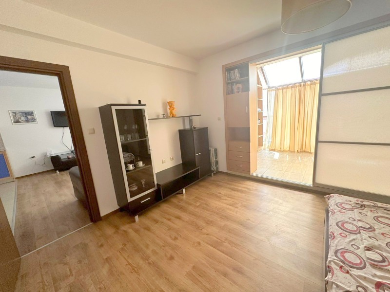 Продава 3-СТАЕН, гр. Поморие, област Бургас, снимка 4 - Апартаменти - 52613147