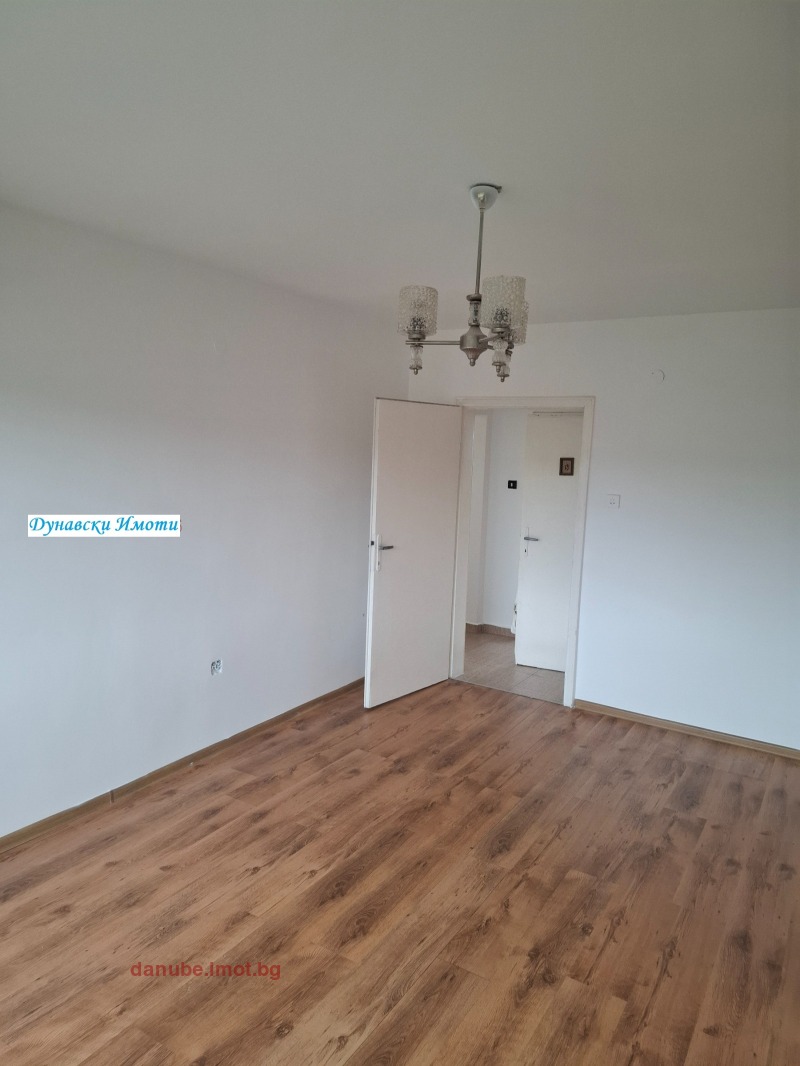 Продава 3-СТАЕН, гр. Русе, Родина 2, снимка 5 - Апартаменти - 53041431