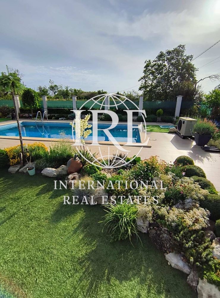 Продава КЪЩА, с. Близнаци, област Варна, снимка 2 - Къщи - 52983632