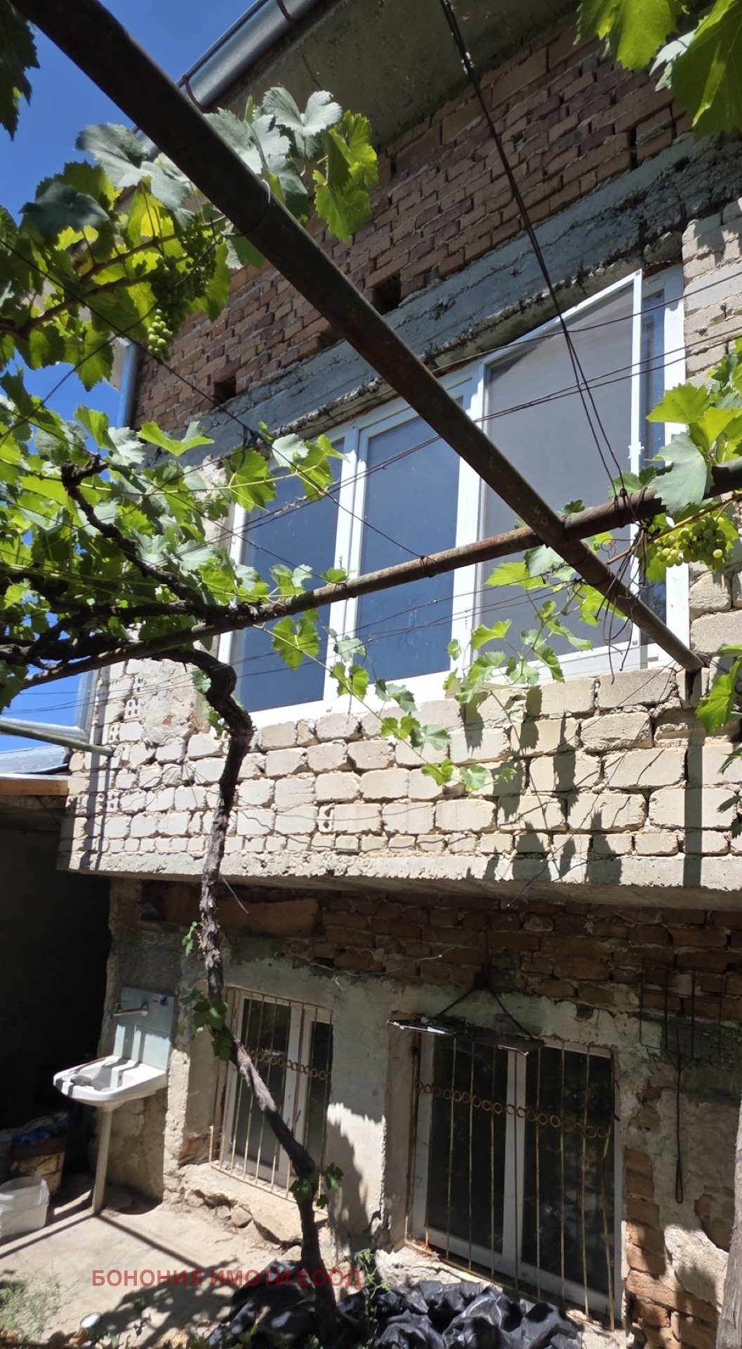 Продава КЪЩА, с. Столетово, област Пловдив