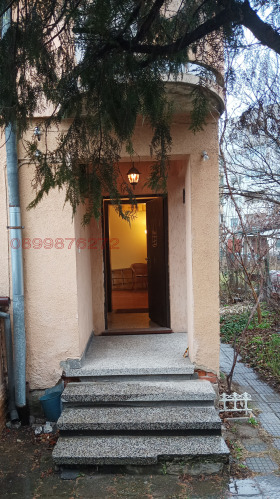 Продажба на етажи от къща в град София — страница 5 - изображение 20 