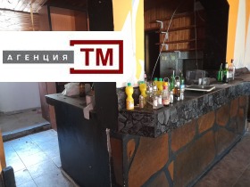 Bar; Kahve dükkanı Znamenosec, bölge Stara Zagora 7