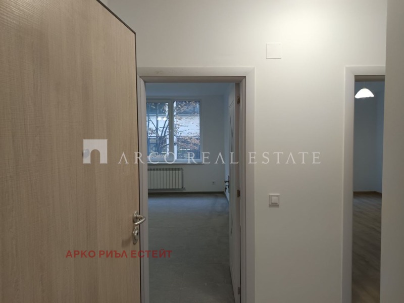 Продава  2-стаен град София , Зона Б-5-3 , 75 кв.м | 50221086 - изображение [8]