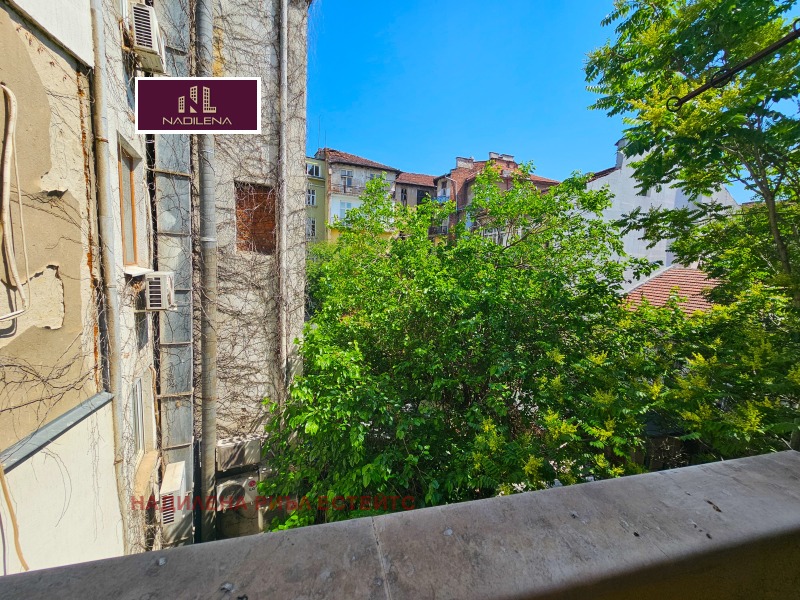 De vânzare  2 dormitoare Sofia , Țentâr , 102 mp | 30998493 - imagine [16]