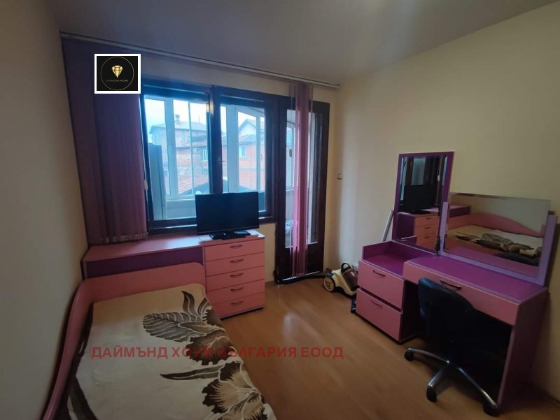 In vendita  3 camere da letto Plovdiv , Tsentar , 102 mq | 67997724 - Immagine [12]