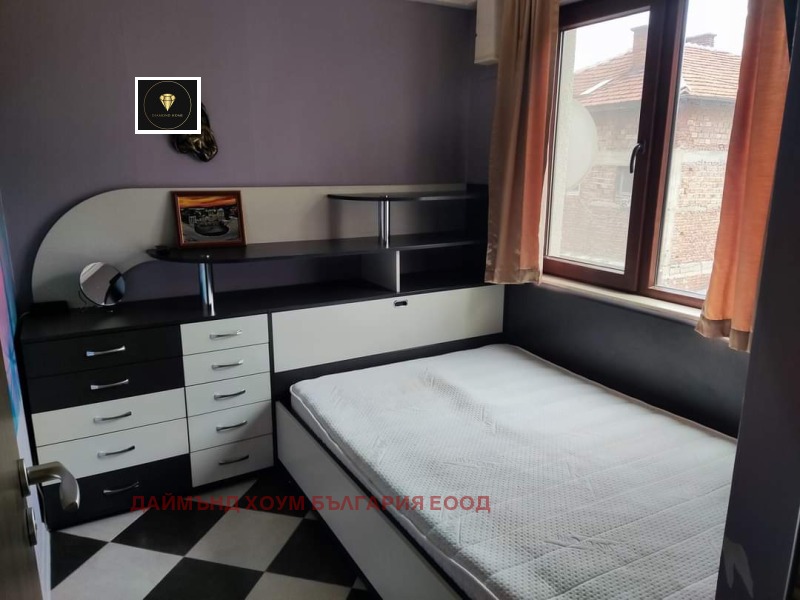 In vendita  3 camere da letto Plovdiv , Tsentar , 102 mq | 67997724 - Immagine [8]