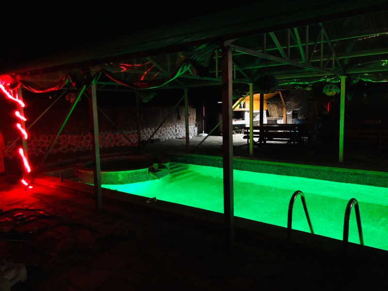 Продава ХОТЕЛ, с. Баня, област Благоевград, снимка 13 - Хотели - 52783146