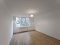 Продава 2-СТАЕН, град София, Зона Б-5-3 • 225000 € / 440061.75 лв. • 42591773 4