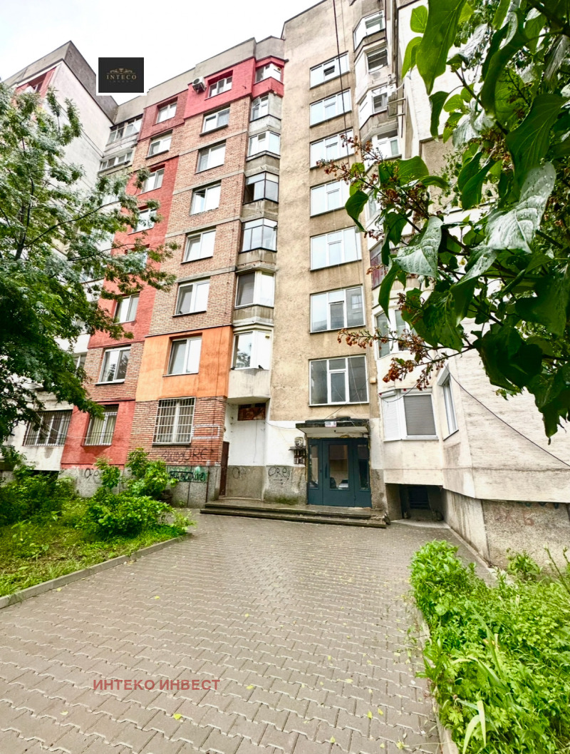 Myytävänä  1 makuuhuone Sofia , Ljulin 1 , 60 neliömetriä | 50895843