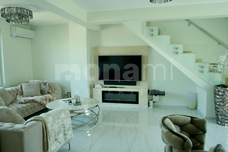 Продава  2-стаен град София , Лозенец , 80 кв.м | 10900838 - изображение [2]
