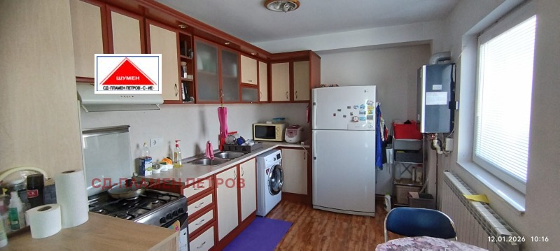 Продава 4-СТАЕН, гр. Шумен, Център, снимка 2 - Апартаменти - 53174144