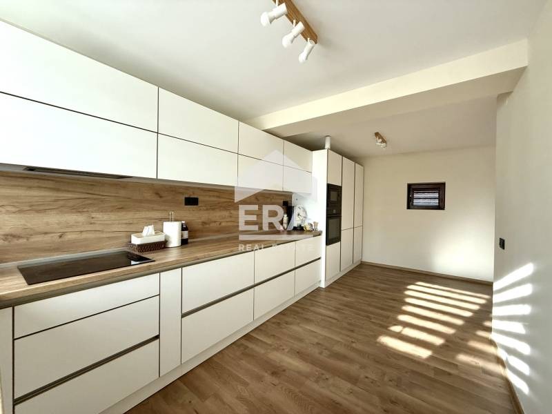 Продава КЪЩА, с. Присово, област Велико Търново, снимка 4 - Къщи - 53042771