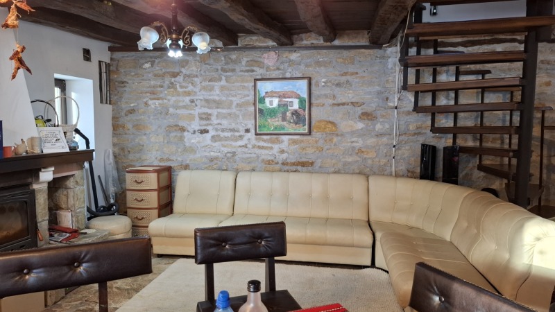 Продава КЪЩА, гр. Севлиево, област Габрово, снимка 10 - Къщи - 53148089