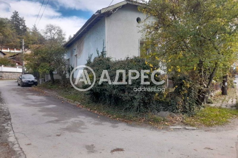 Продава КЪЩА, гр. София, с. Долни Пасарел, снимка 2 - Къщи - 53148780