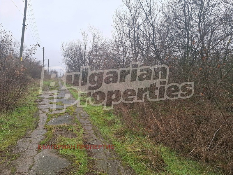 Продава КЪЩА, с. Генерал Тошево, област Ямбол, снимка 13 - Къщи - 53520037