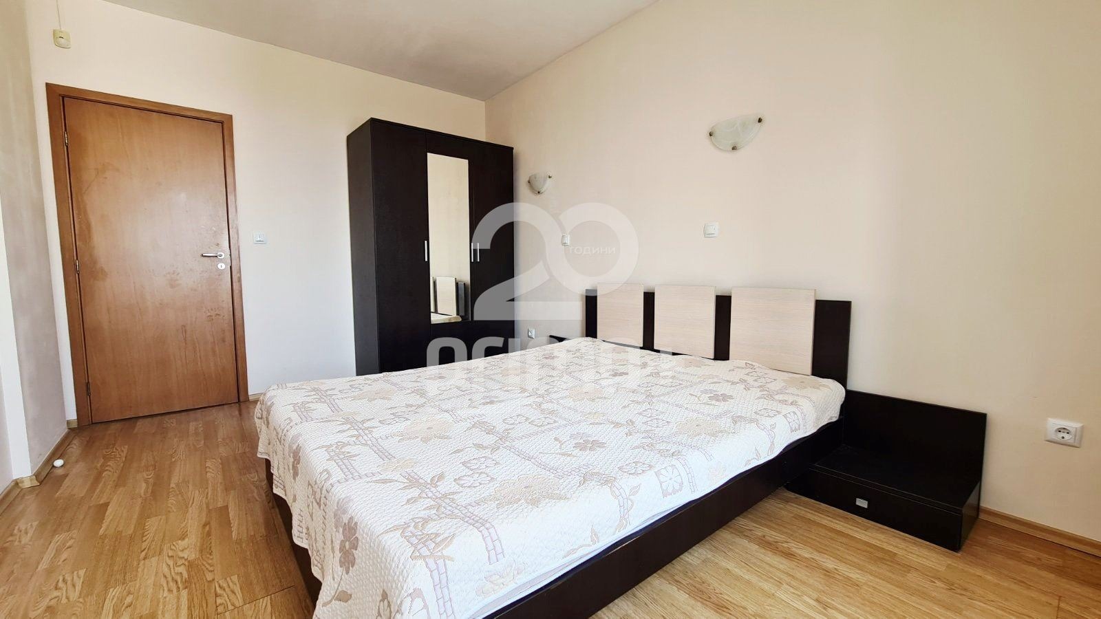 Продава 2-СТАЕН, гр. София, Център, снимка 2 - Апартаменти - 54023015