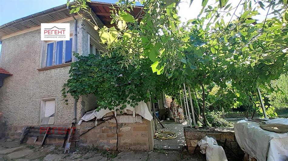 Продава КЪЩА, с. Богатово, област Габрово, снимка 2 - Къщи - 46755866