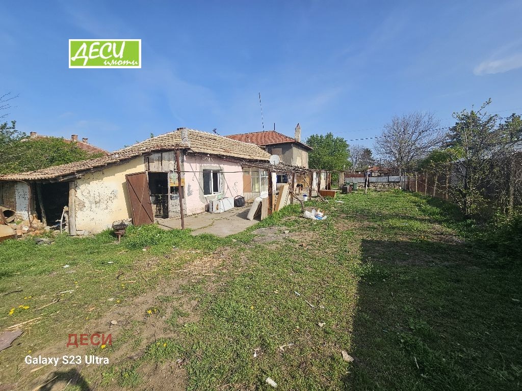 Продава КЪЩА, с. Ново село, област Русе, снимка 2 - Къщи - 52624340