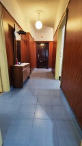 Продава 3-СТАЕН, град Стара Загора, Три чучура - център • 94000 € • 37097224 — Holmes.bg