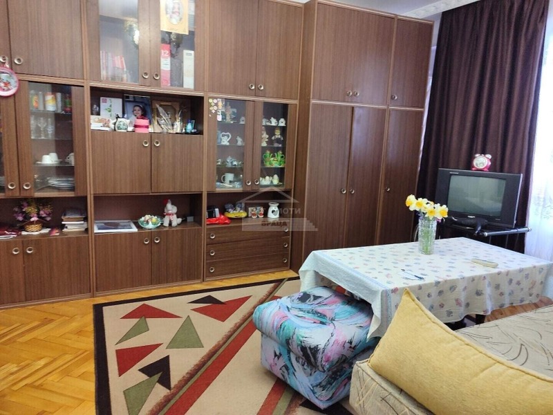 Продается  2 спальни Враца , Дъбника , 80 кв.м | 84325912