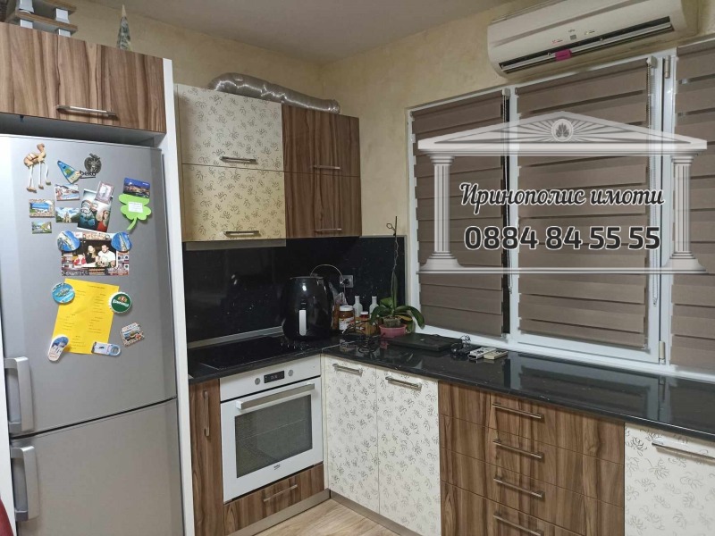 Продава 3-СТАЕН, гр. Стара Загора, Зора, снимка 2 - Aпартаменти - 49389836