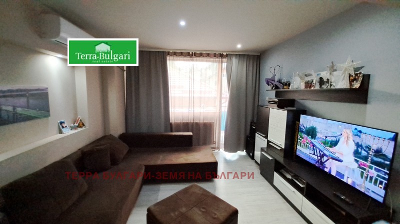 En venta  Casa Pernik , Varosh , 540 metros cuadrados | 32464743 - imagen [5]