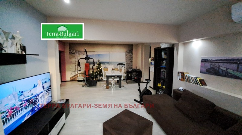 Till salu  Hus Pernik , Varosj , 411 kvm | 32464743