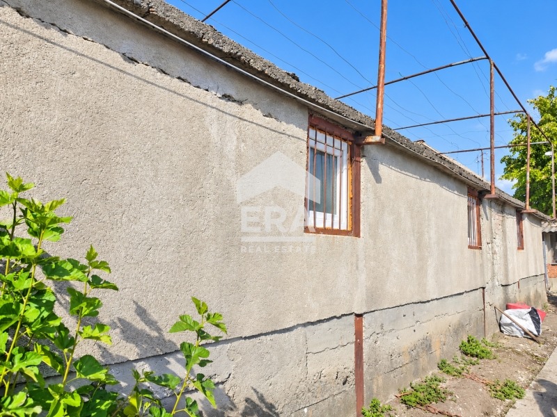Продава КЪЩА, гр. Хасково, Промишлена зона - Юг, снимка 12 - Къщи - 55973910