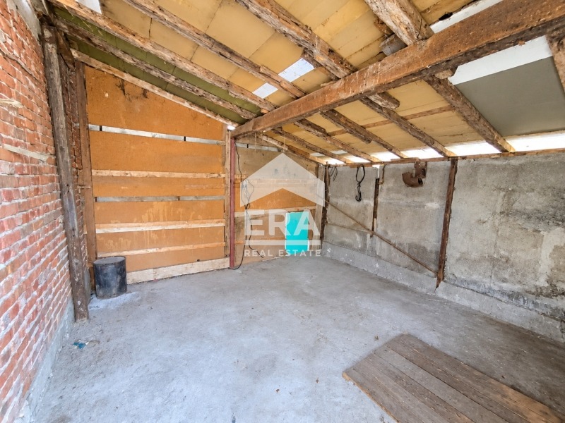 Продава КЪЩА, гр. Хасково, Промишлена зона - Юг, снимка 8 - Къщи - 55973910