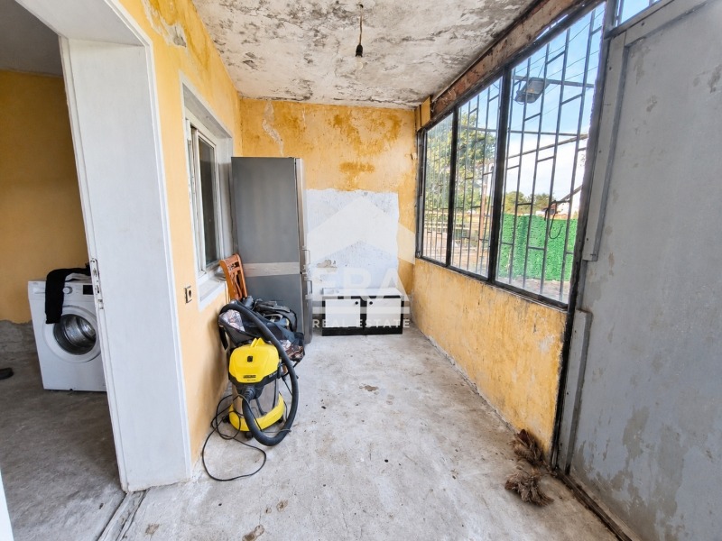 Продава КЪЩА, гр. Хасково, Промишлена зона - Юг, снимка 4 - Къщи - 55973910