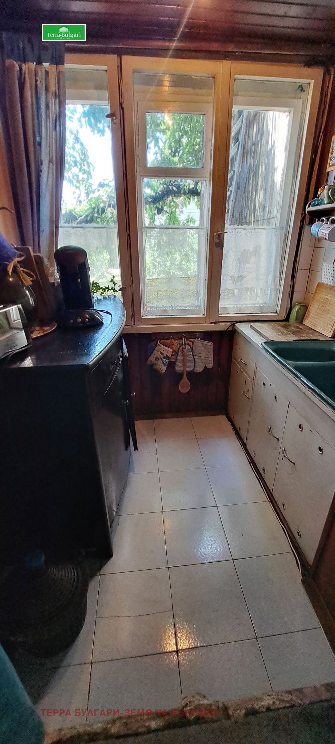 Продава КЪЩА, гр. Перник, Център, снимка 9 - Къщи - 54052212