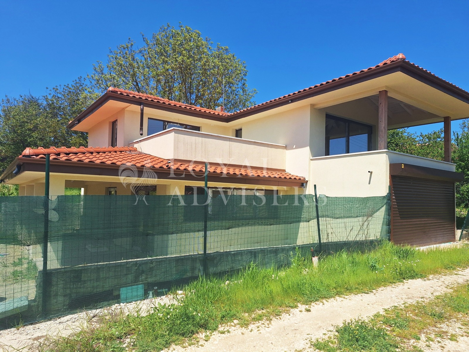 Продава КЪЩА, с. Долище, област Варна, снимка 5 - Къщи - 54605773