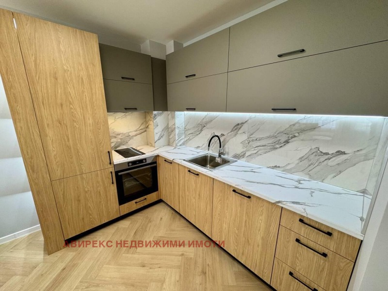 Продава 2-СТАЕН в град Пловдив, Кючук Париж - 64 кв.м / 139 900 € » 273 620.62 лв., АВИРЕКС НЕДВИЖИМИ ИМОТИ